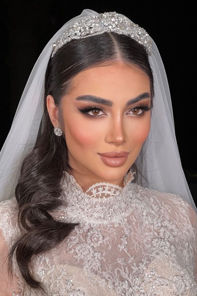23+ Wedding Makeup Looks That Are Stunning in 2025 1