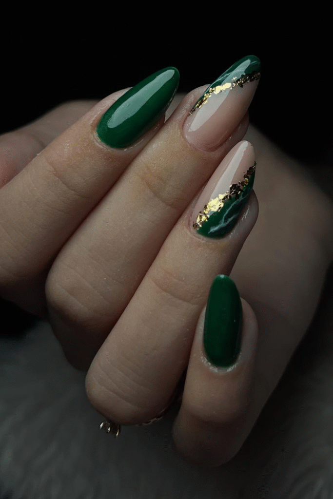 23+ Green Nail Ideas That Look So Fresh for 2025 11