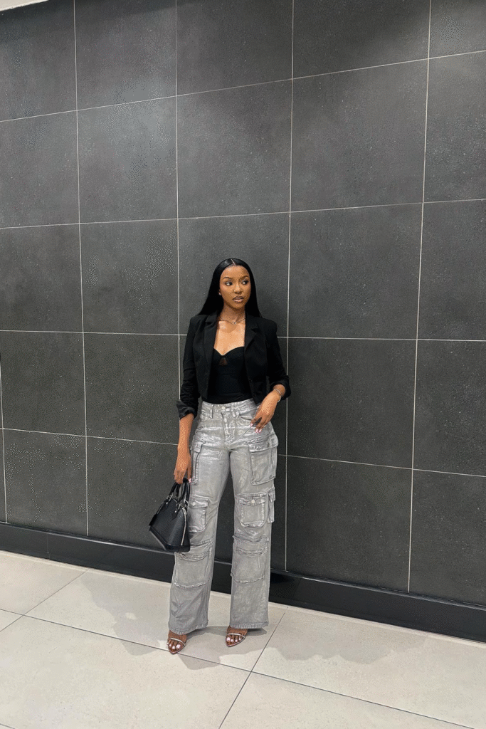 20+ Chic & Effortless Baggy Jeans Looks for Every Season 18