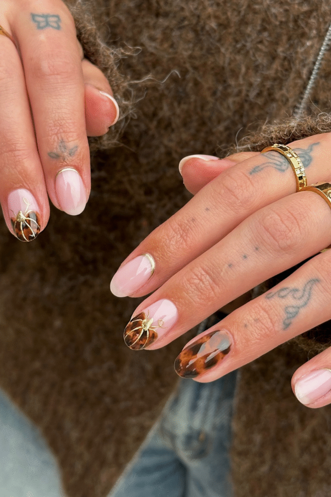 20+ Fall Nail Ideas That Perfectly Match Sweater Weather 18
