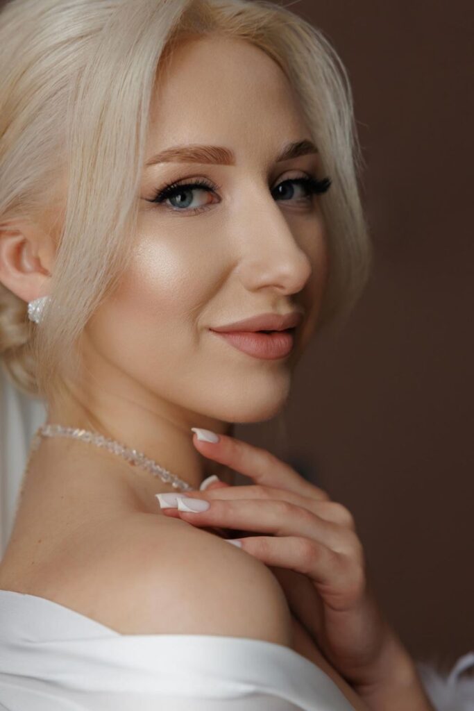 23+ Wedding Makeup Looks That Are Stunning in 2025 21