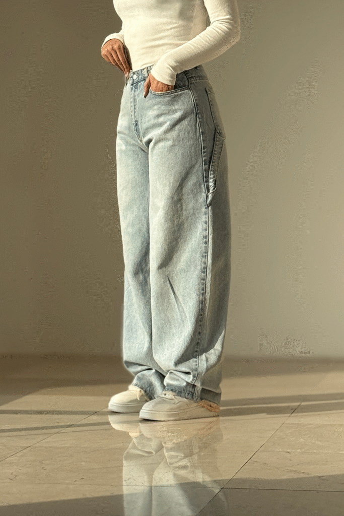 20+ Chic & Effortless Baggy Jeans Looks for Every Season 22