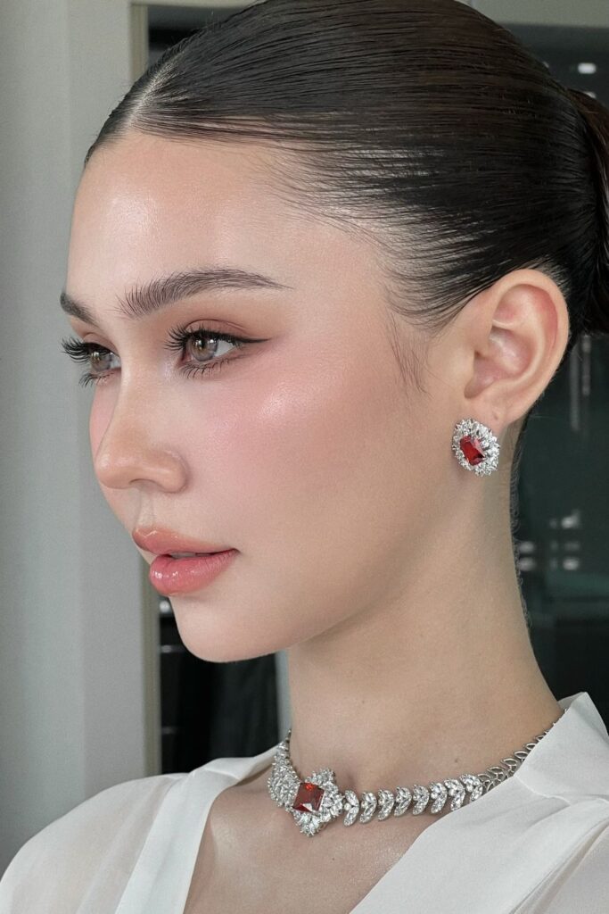 23+ Wedding Makeup Looks That Are Stunning in 2025 25