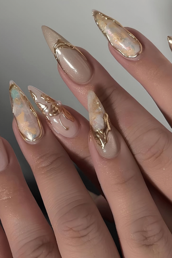 17+ Stunning Gold Nail Designs That Feel Pure Luxury 3