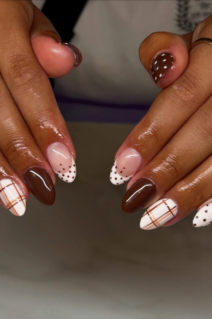 20+ Fall Nail Ideas That Perfectly Match Sweater Weather 5