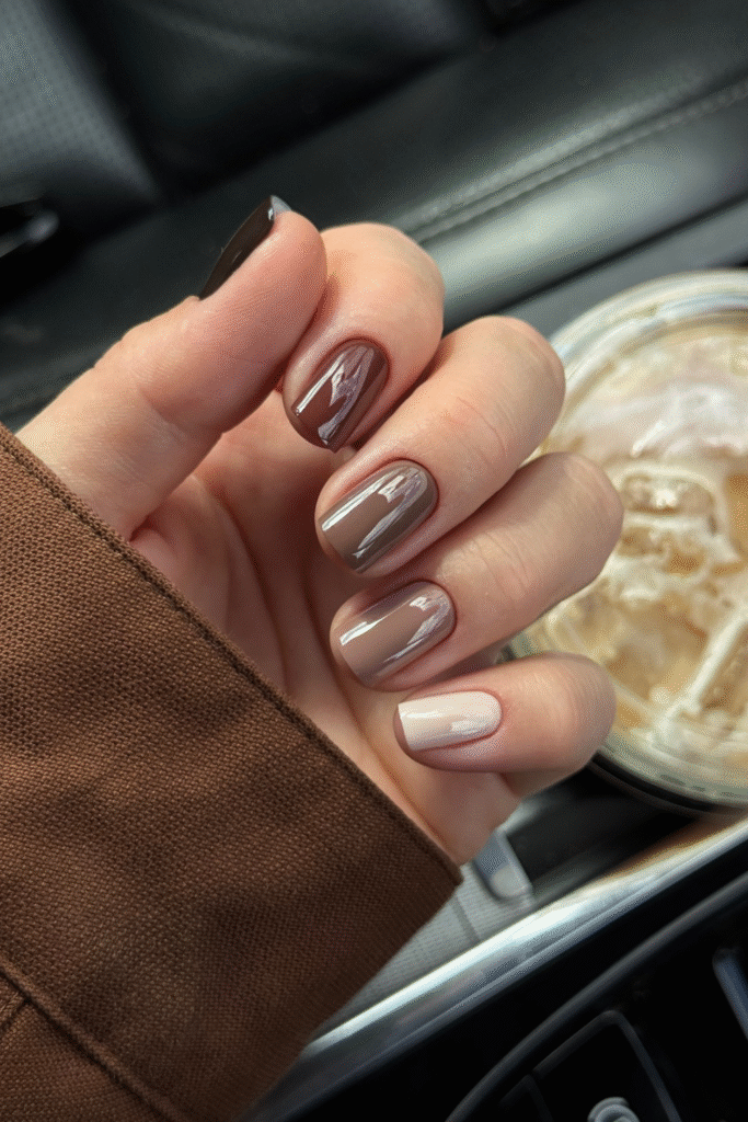 20+ Fall Nail Ideas That Perfectly Match Sweater Weather 8