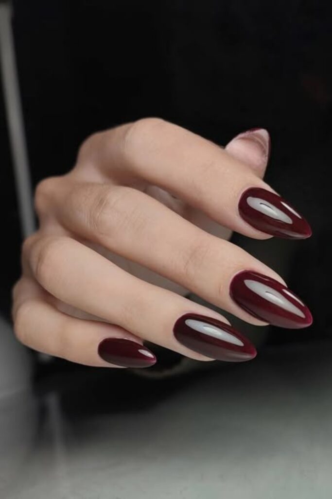 19+ Almond Nail Ideas for 2025 That Look So Chic almond nails (11)