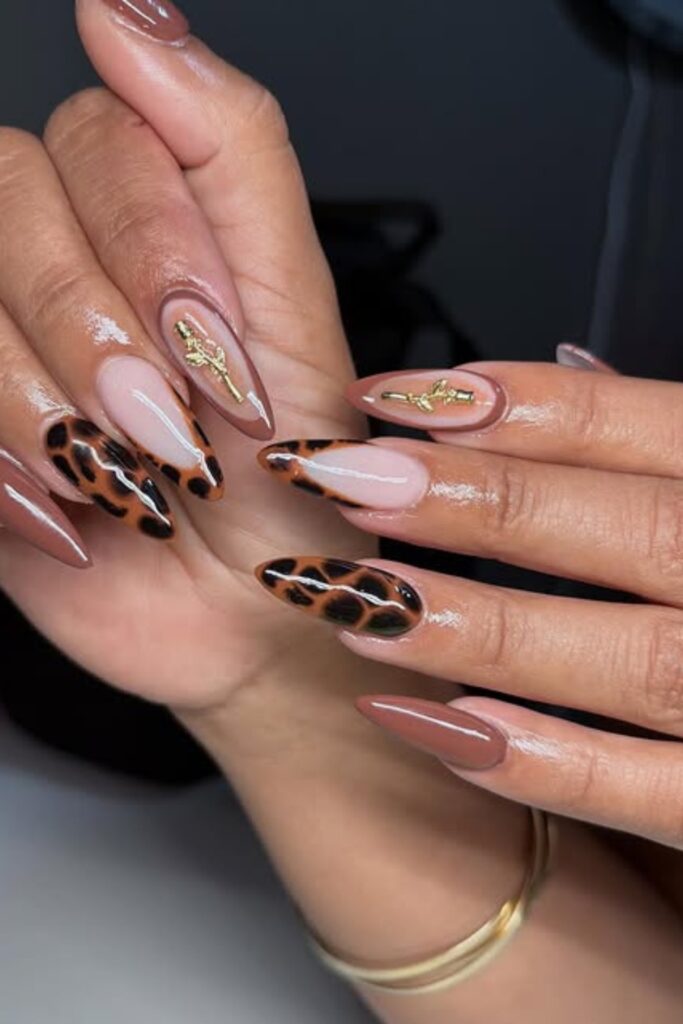 19+ Almond Nail Ideas for 2025 That Look So Chic almond nails (12)