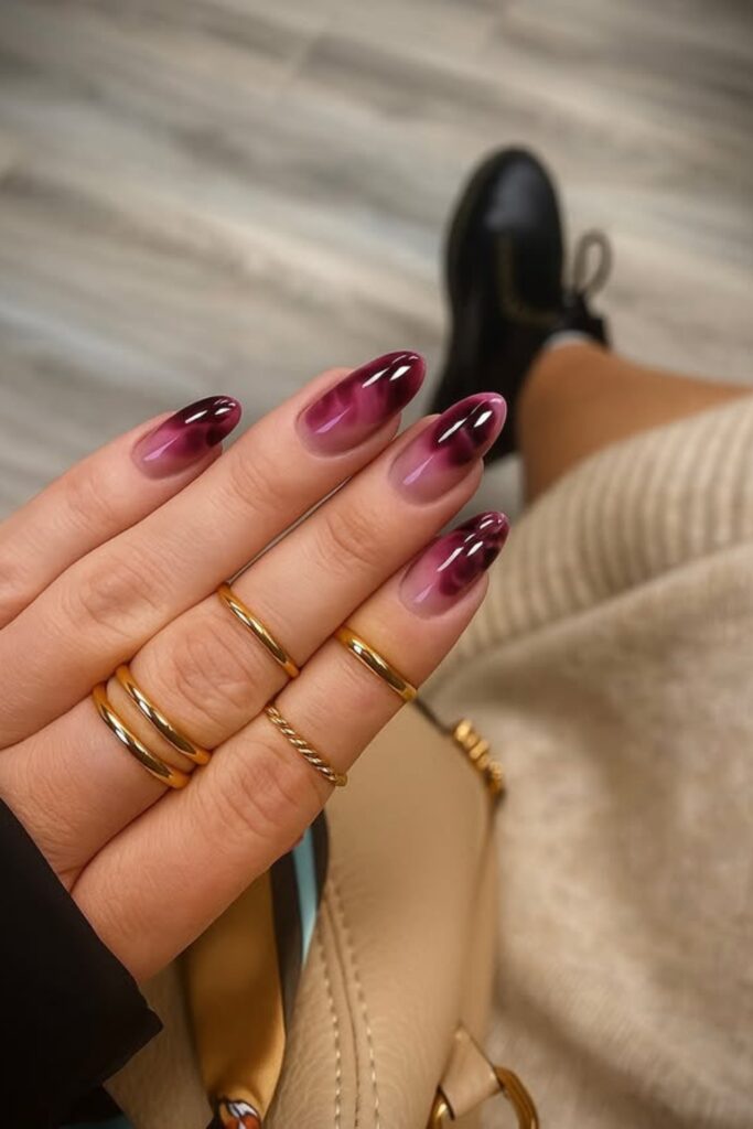 19+ Almond Nail Ideas for 2025 That Look So Chic almond nails (3)