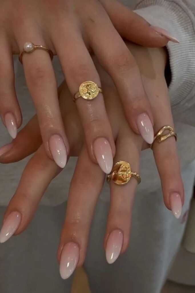 19+ Almond Nail Ideas for 2025 That Look So Chic almond nails (6)