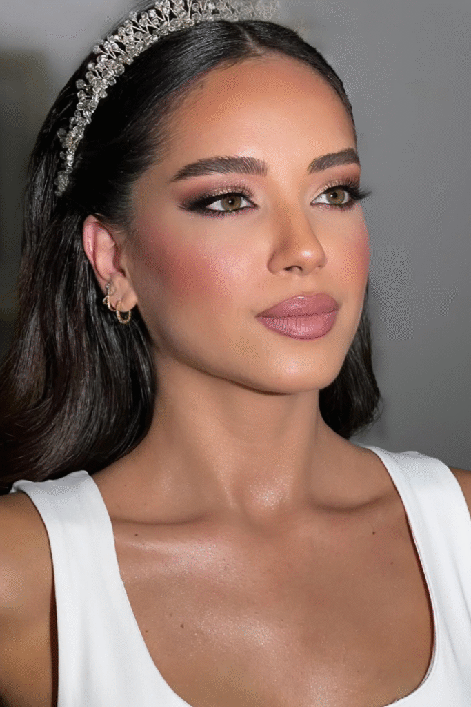 20+ Bridal Makeup Looks for a Timeless Wedding Glow 10