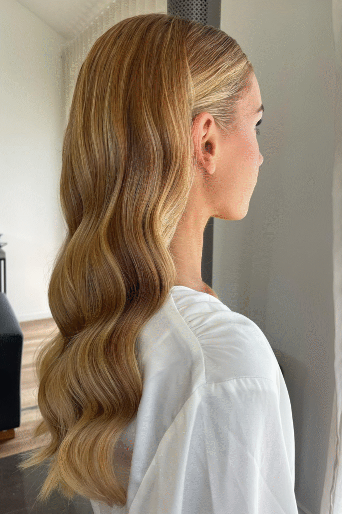 25+ Bridal Hairstyles for a Stunning Wedding Look 12