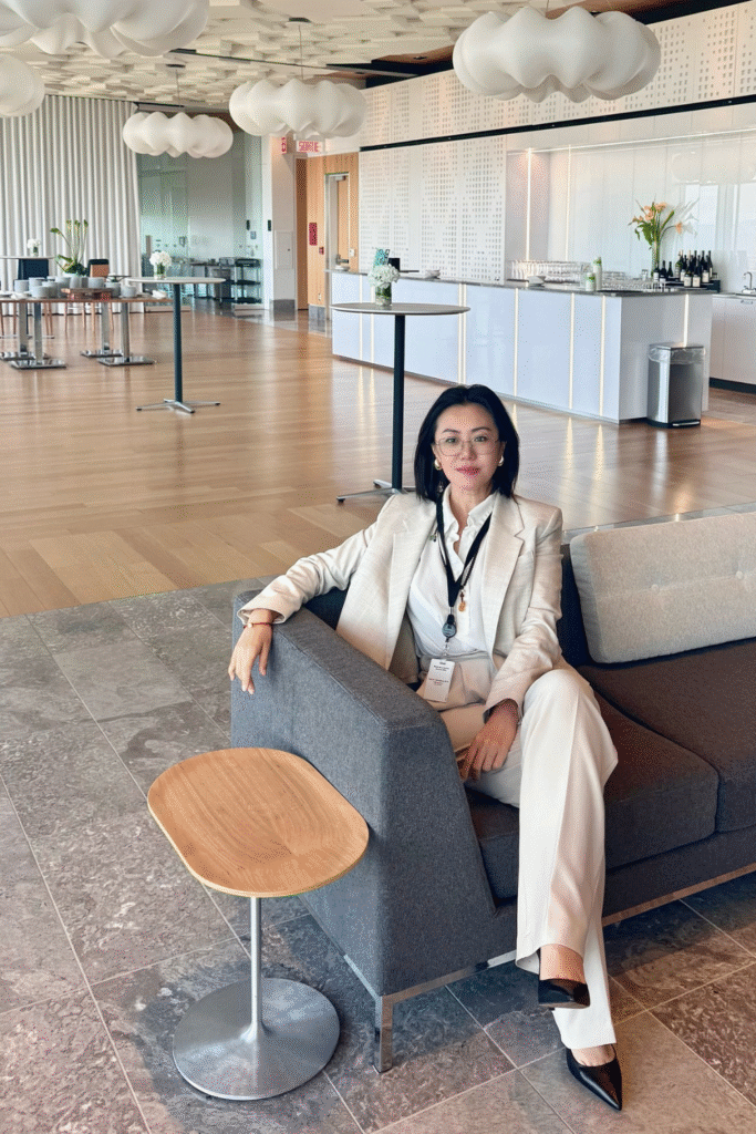 21+ Business Casual Outfits That Look Effortlessly Polished 14