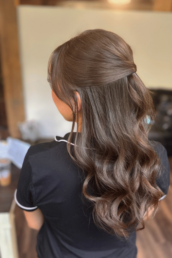 24+ Bridesmaid Hairstyles That Steal the Spotlight 16