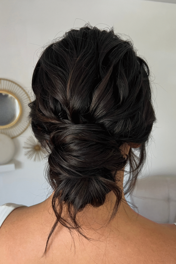 25+ Bridal Hairstyles for a Stunning Wedding Look 20