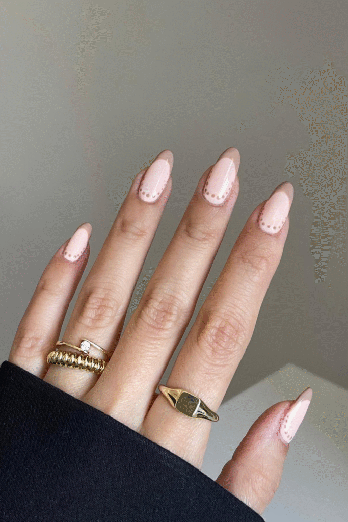 20+ Classy Neutral Nail Designs for a Clean, Chic Look 20