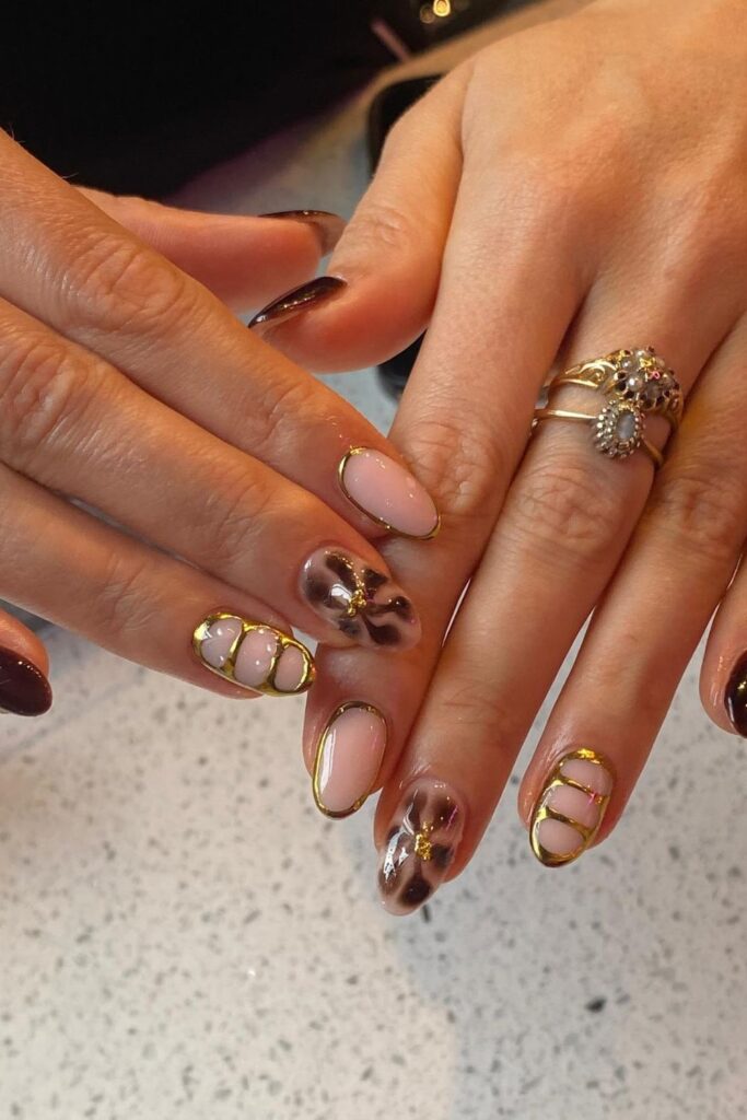23+ Mocha Nail Ideas That Keep Your Style Warm And Fresh 21
