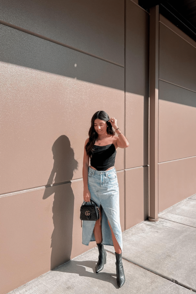 21+ Stylish Denim Skirt Outfits You’ll Love to Wear 21