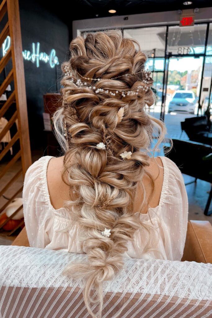 21+ Braided Hairstyles for Everyday Style 22