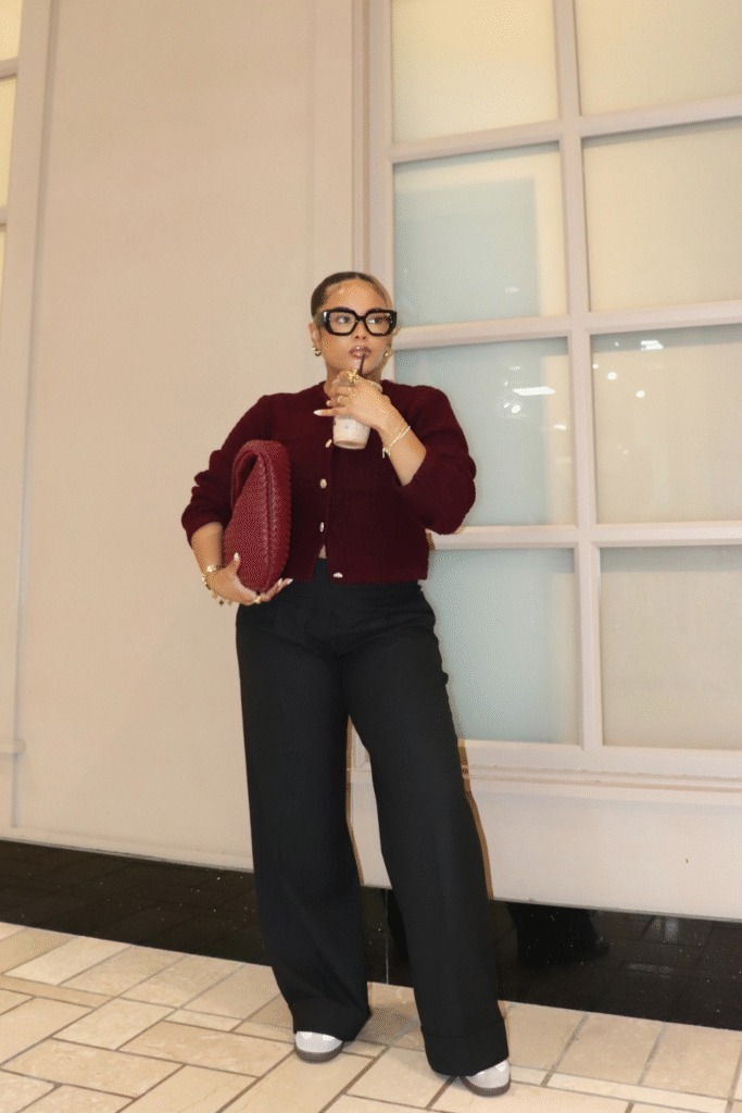 21+ Business Casual Outfits That Look Effortlessly Polished 22