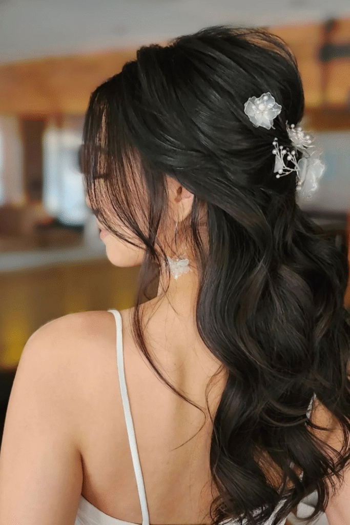 25+ Bridal Hairstyles for a Stunning Wedding Look 6