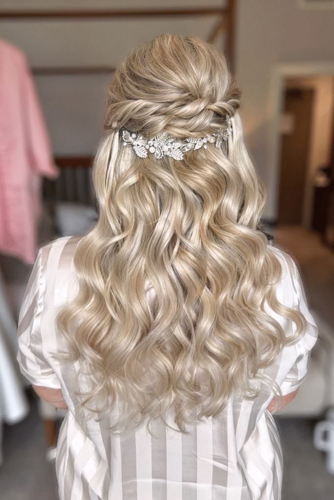 22+ Half Up Half Down Hairstyles for Every Occasion 6