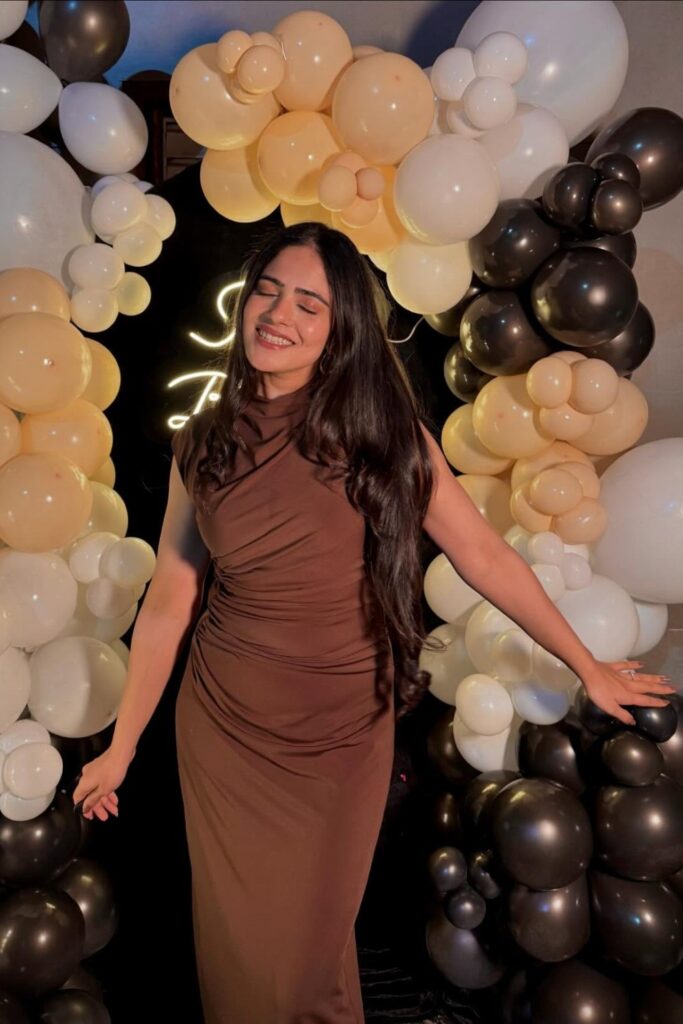 21+ Birthday Outfits for a Fun Stylish Celebration 7