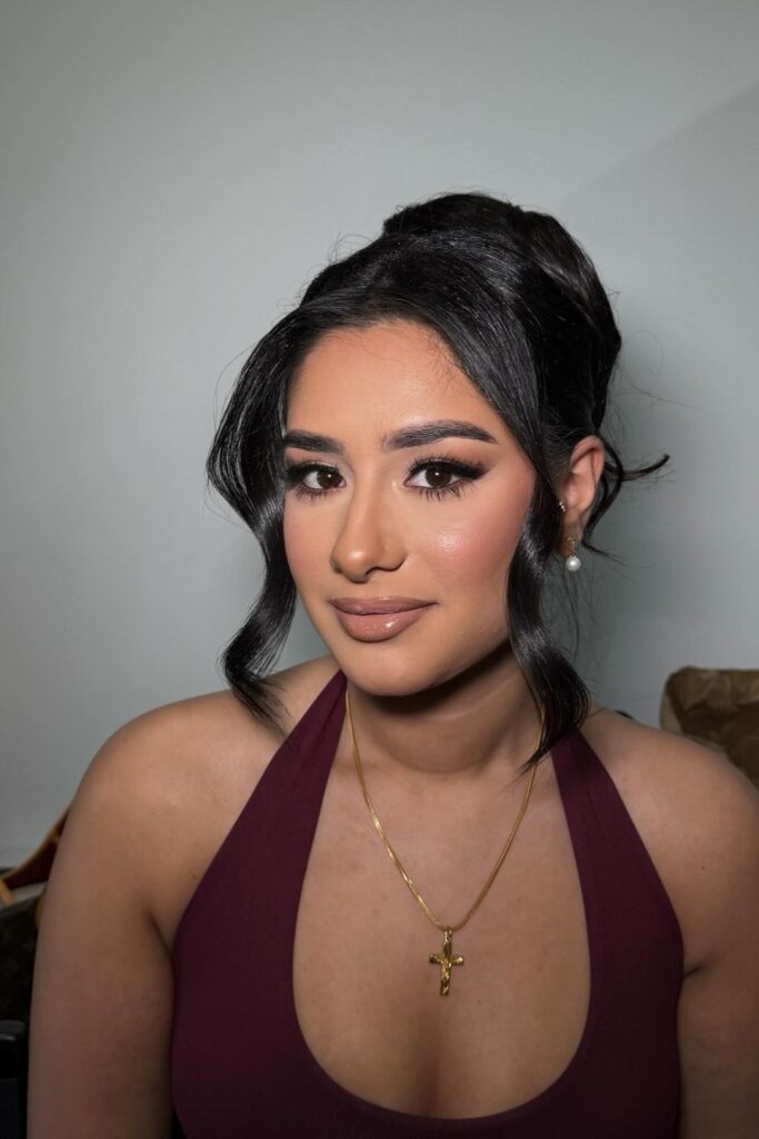 24+ Soft Bridesmaid Makeup Ideas for a Fresh Wedding Look glambyninwe 1757925405 3722070528916314518 13754821779 (custom)