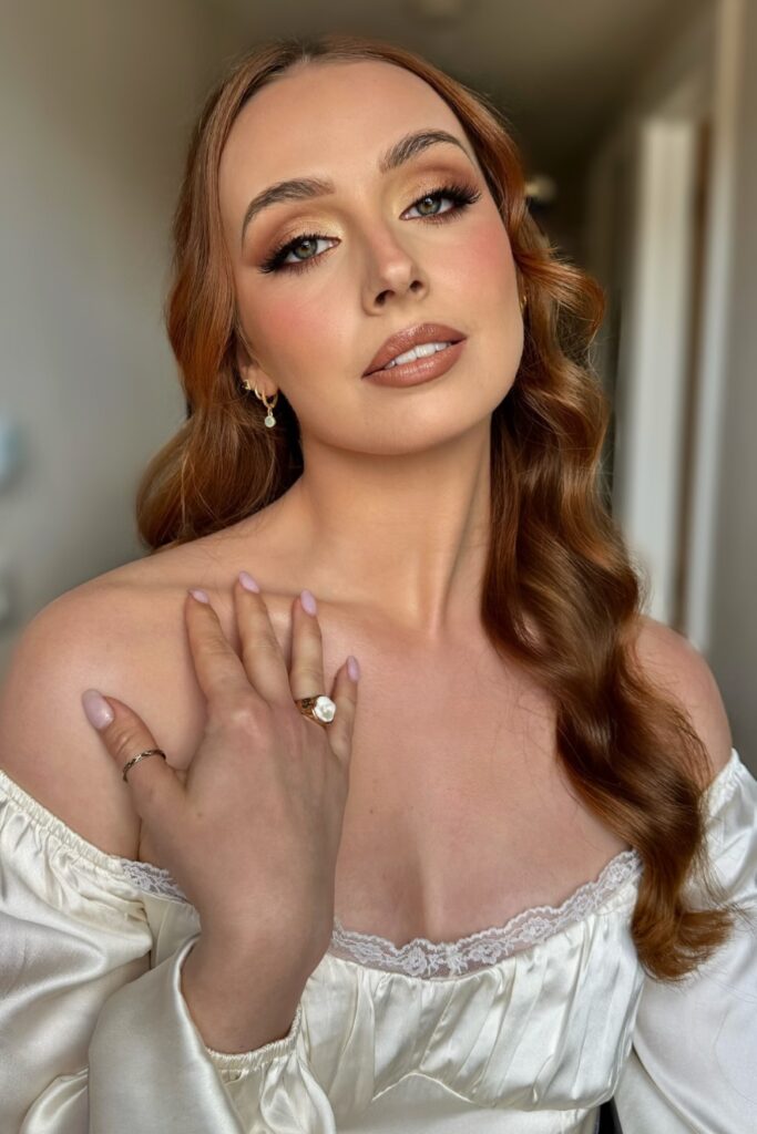 16+ Eye Makeup Ideas for Bold or Soft Everyday Looks hollienoelle.hmua 1744302073 3607789739986632889 232719115 (custom)