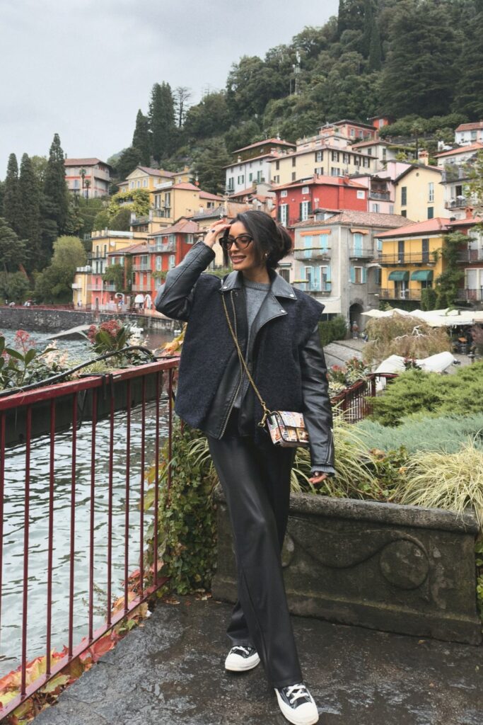 20+ Rainy Day Outfits for Cozy Practical Style itsshradha 1759127601 3732155281619849791 14113466 (custom)