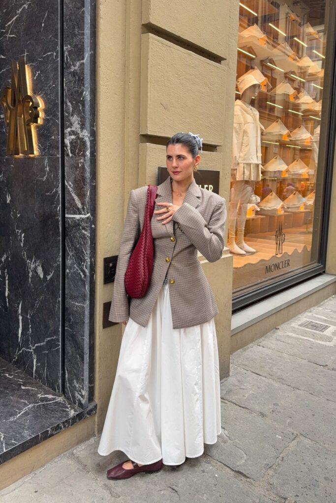 20+ Rainy Day Outfits for Cozy Practical Style ivaanapetrovic 1751969113 3672105534947799972 4866664 (custom)