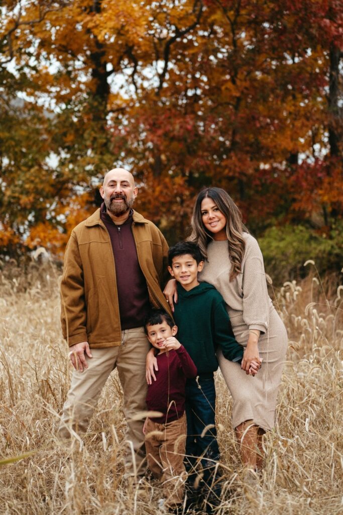 21+ Family Photo Outfit Ideas That Look Great Together lazecena 1762019612 3756415231116385679 268552605 (custom)