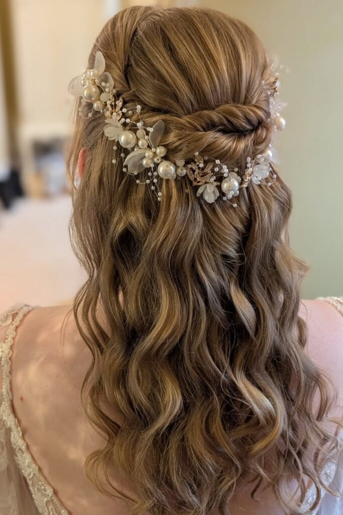 october.hair 1762633227 3761562603702044417 5815899848 (custom)