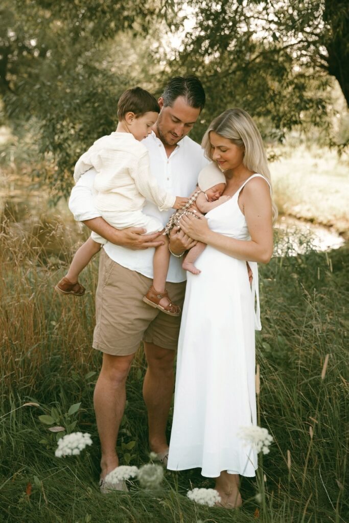 21+ Family Photo Outfit Ideas That Look Great Together virginiepilotte 1756480963 3709953677617638073 47821864 (custom)