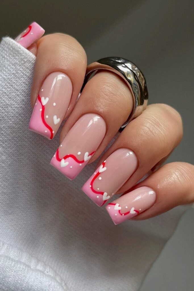 30+ Fresh Swirl Nail Ideas for Every Style 29