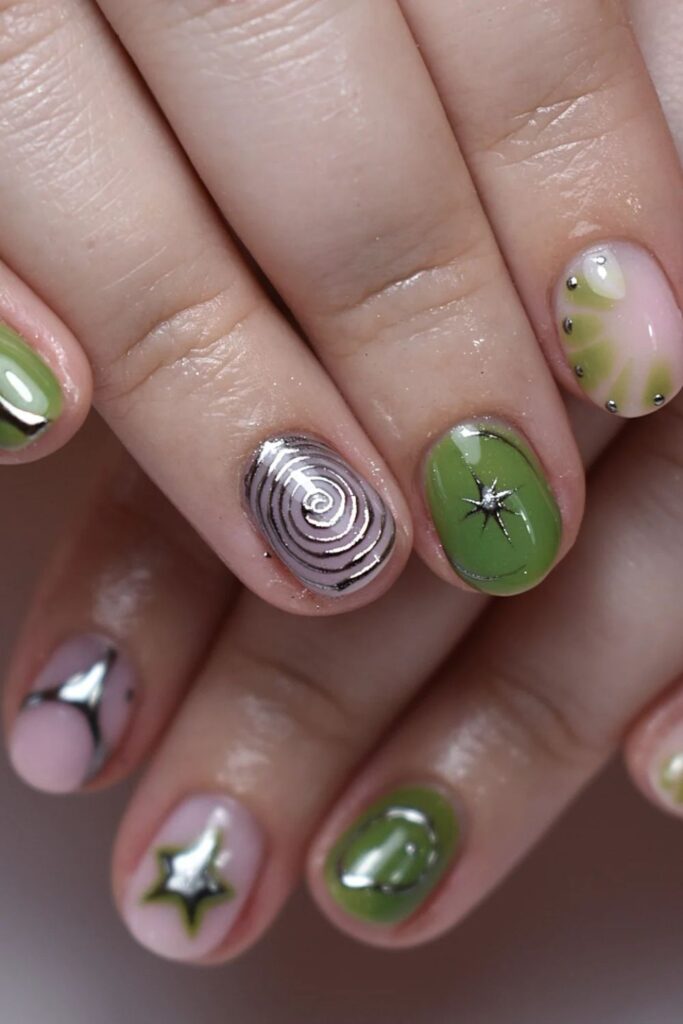 30+ Fresh Swirl Nail Ideas for Every Style 6