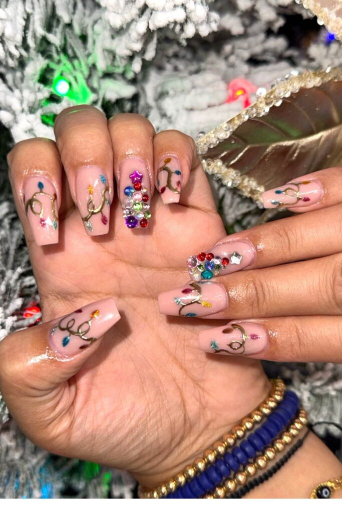 31+ Sparkling Rhinestone Nail Ideas for Bold Looks 9